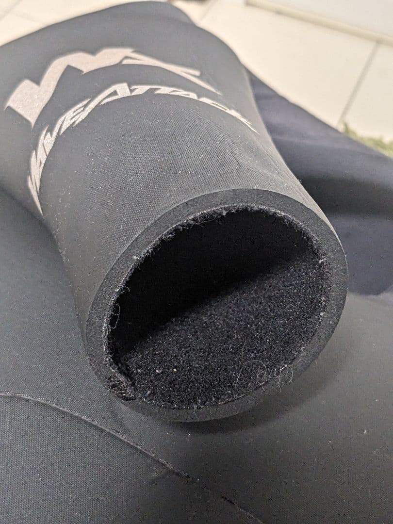 Wave Attack 【DOVE 製】 セミドライ 5mm×3mm　裏起毛