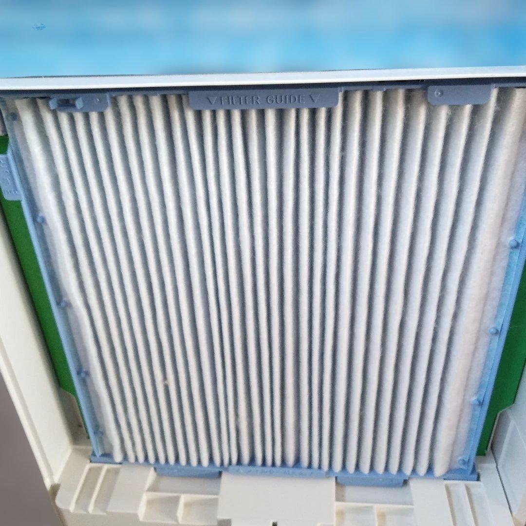 DAIKIN 空気清浄機 ホワイト2011年製 未清掃