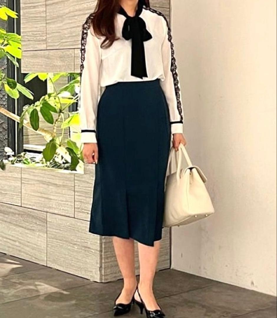 【新品タグ付】PINKY&DIANN レースコンビバイカラーリボンブラウス　完売