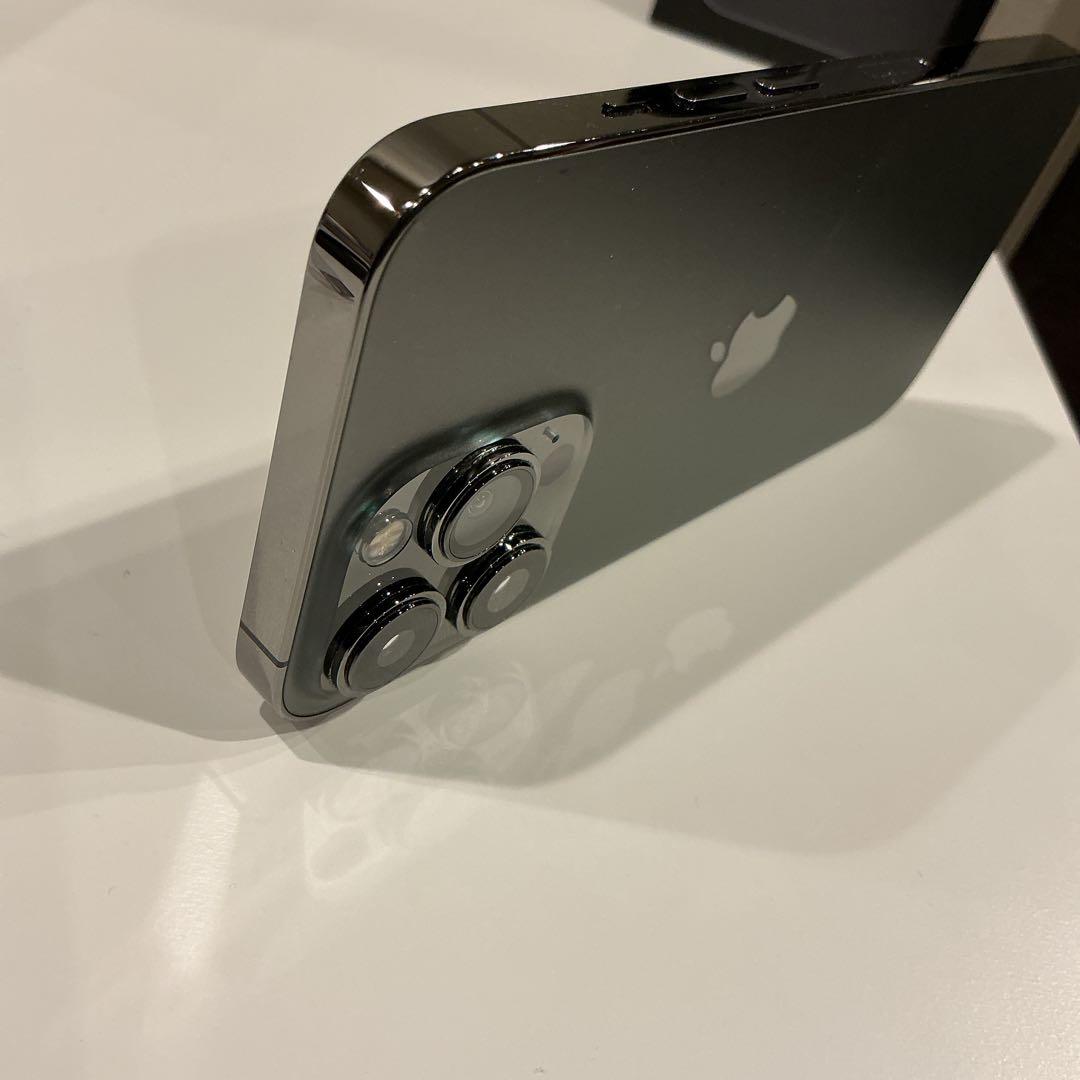《中古超美品》　iPhone13pro 256GB グラファイト