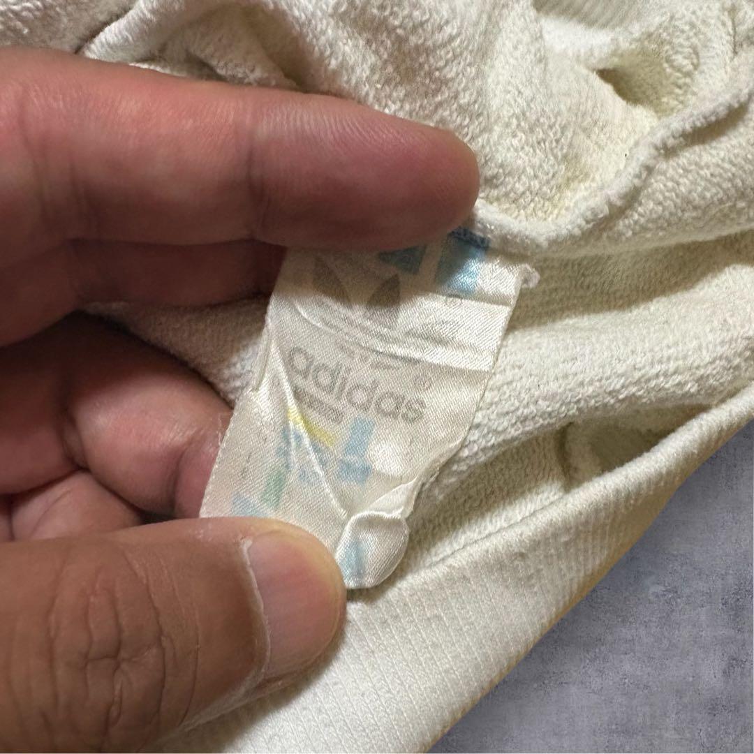 【M24】80-90s adidasヘンリーネックスウェット白×バターイエロー