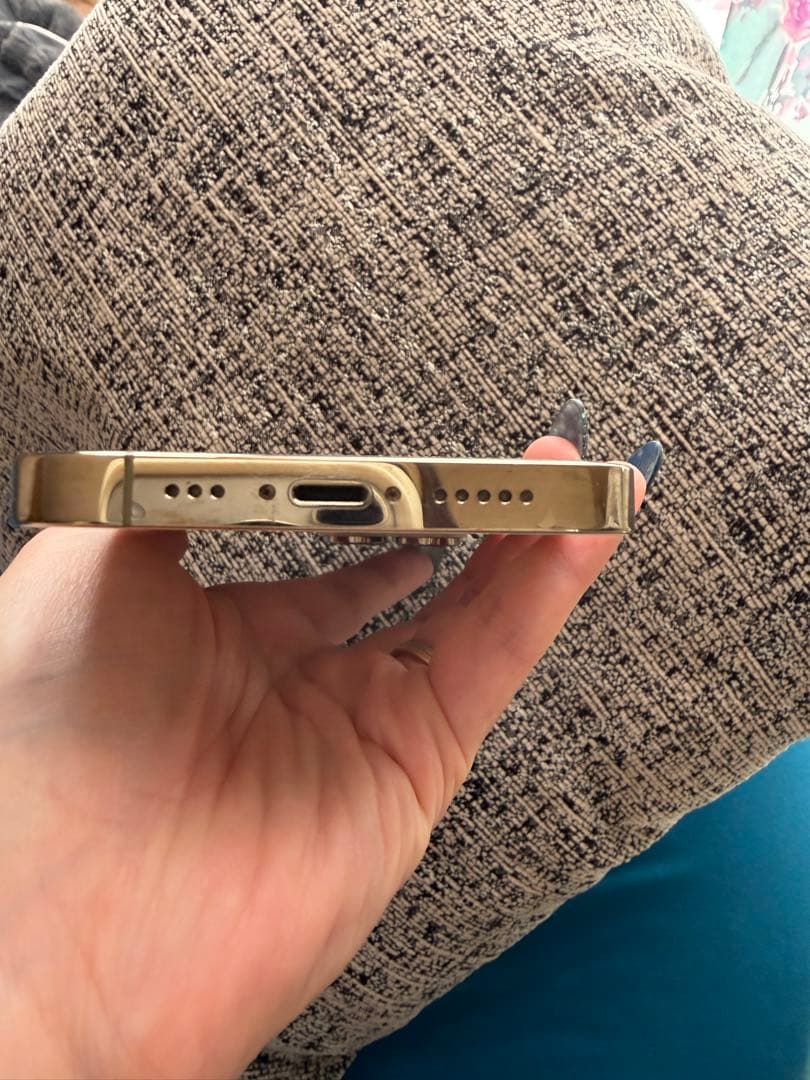 iPhone14pro 256GB ゴールド