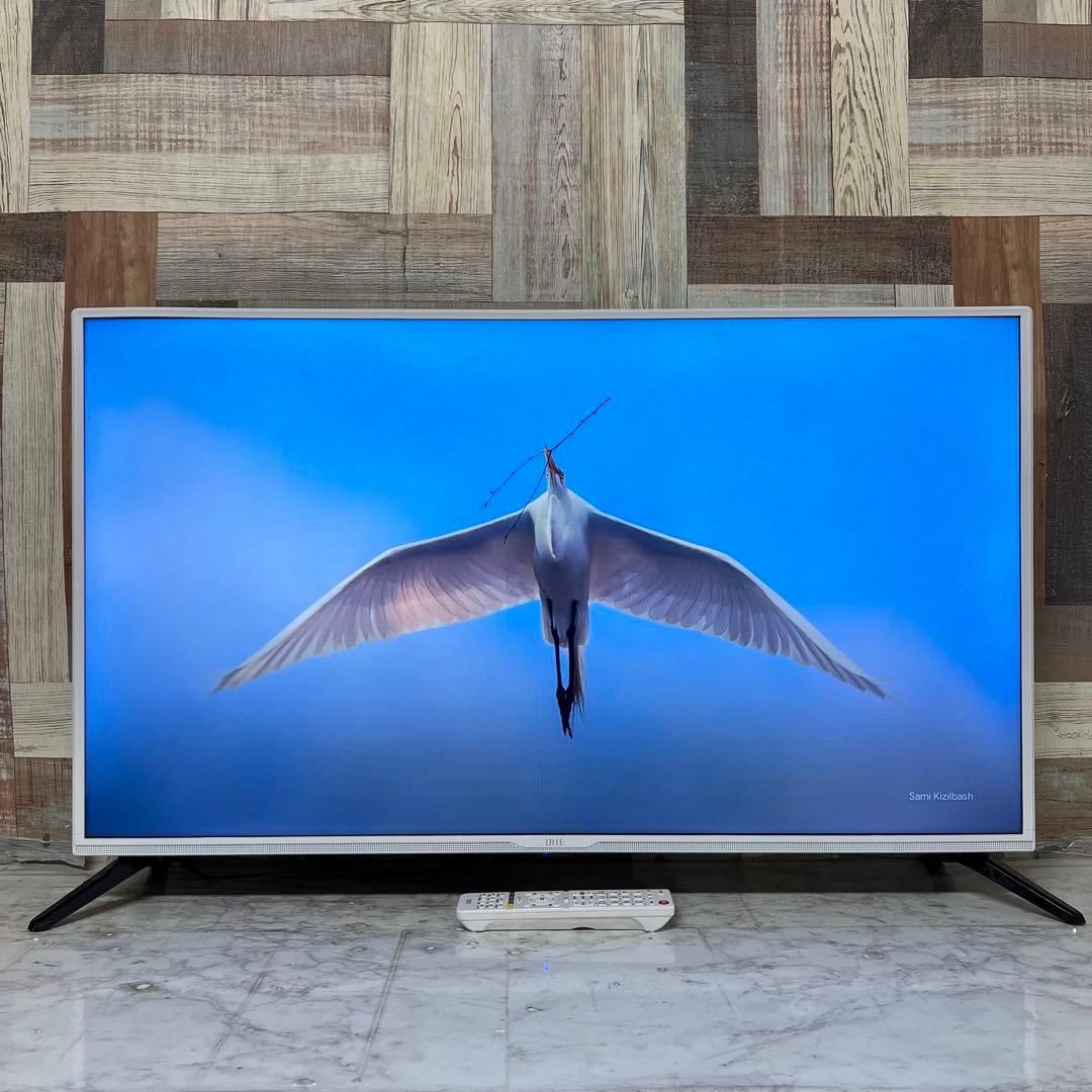 即日受渡❣️全国送料込昨年購入IRIE40V型ホワイト Wチューナー裏番組録画可