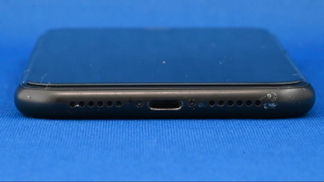 S*）様 iPhone XR 64GB ブラック