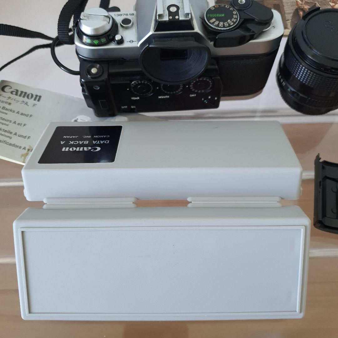 キャノン AE-1 FD 50mm F 1.4 スピードライト データバックA