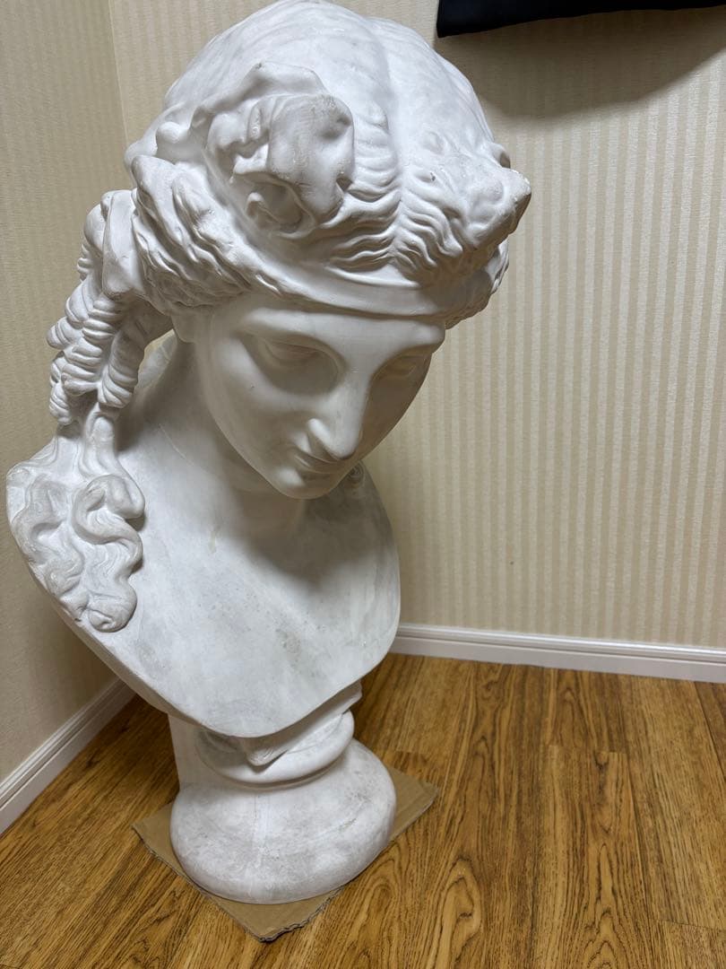 石膏像 アリアス