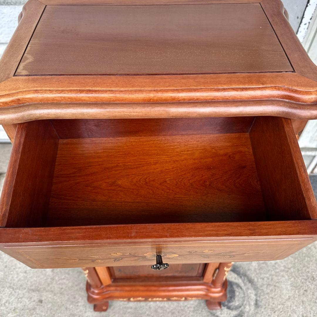 アンティーク家具 キャビネット レトロ 収納 花柄 花模様 チェスト