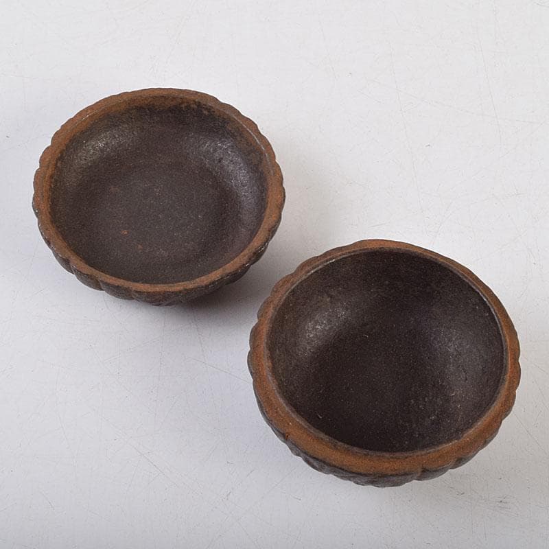 茶道具　金屋五郎三郎作　鉄製　香合　共箱　C　9266