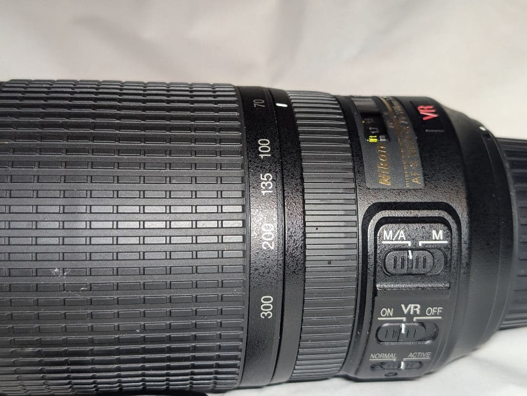 レンズ(ズーム) Nikon AF-S NIKKOR 70-300mm F4.5-5.6 G VR