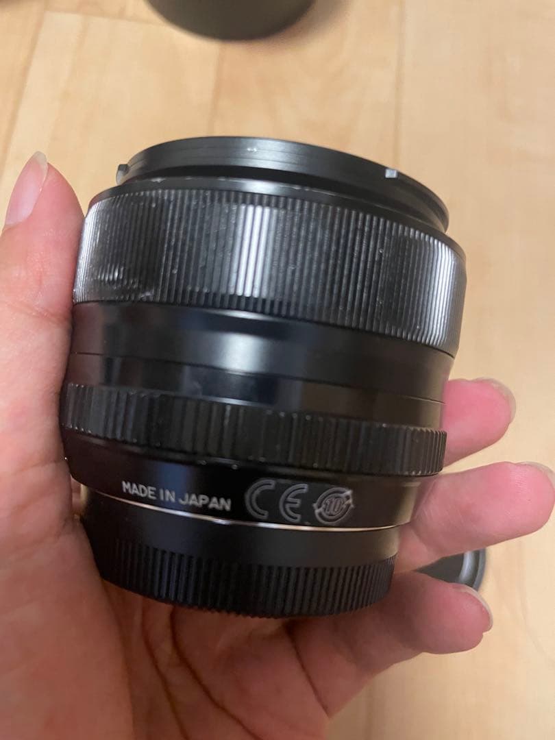 フジノン　xf35mmf1.4 r レンズフード付き