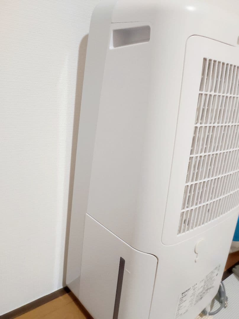 2024年購入 シャープ 衣類乾燥 除湿機 CV-P120 プラズマクラスター