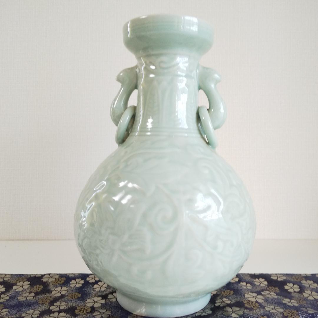 中国龍泉窯 青磁牡丹文瓶 双耳壺 中国美術 青磁 高さ38cm 牡丹文