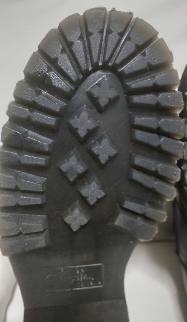 ベ*ン様 ドクターマーチン 厚底 チェルシー 黒 UK9 サイドゴアブーツ QU