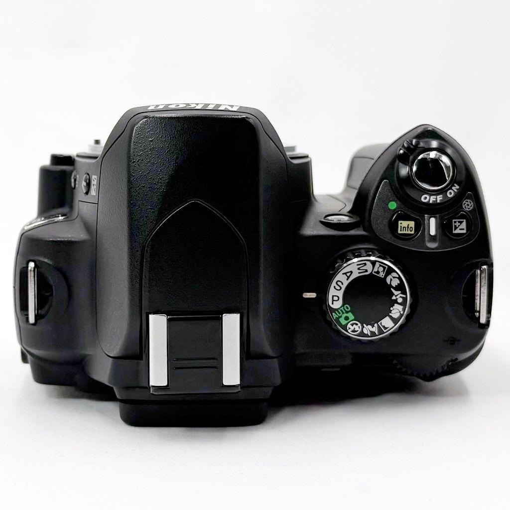 ニコン Nikon D40 55-200mm 望遠レンズセット 一眼レフ カメラ