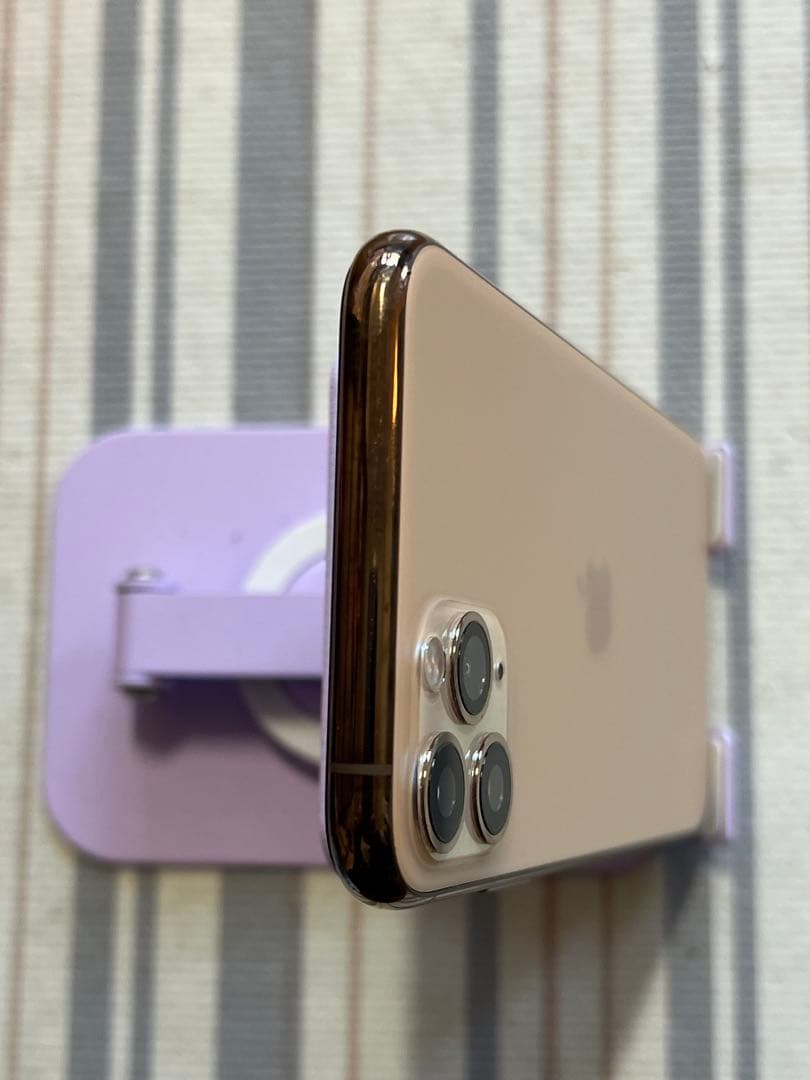 iPhone 11 Pro 256G Simフリー　OS17