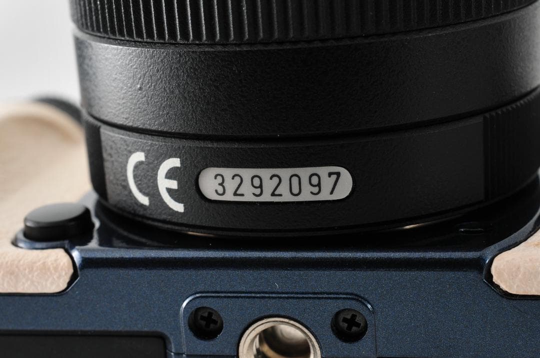 Pentax Q10 ネイビー＆クリーム カラー 充電器、バッテリー付 #97