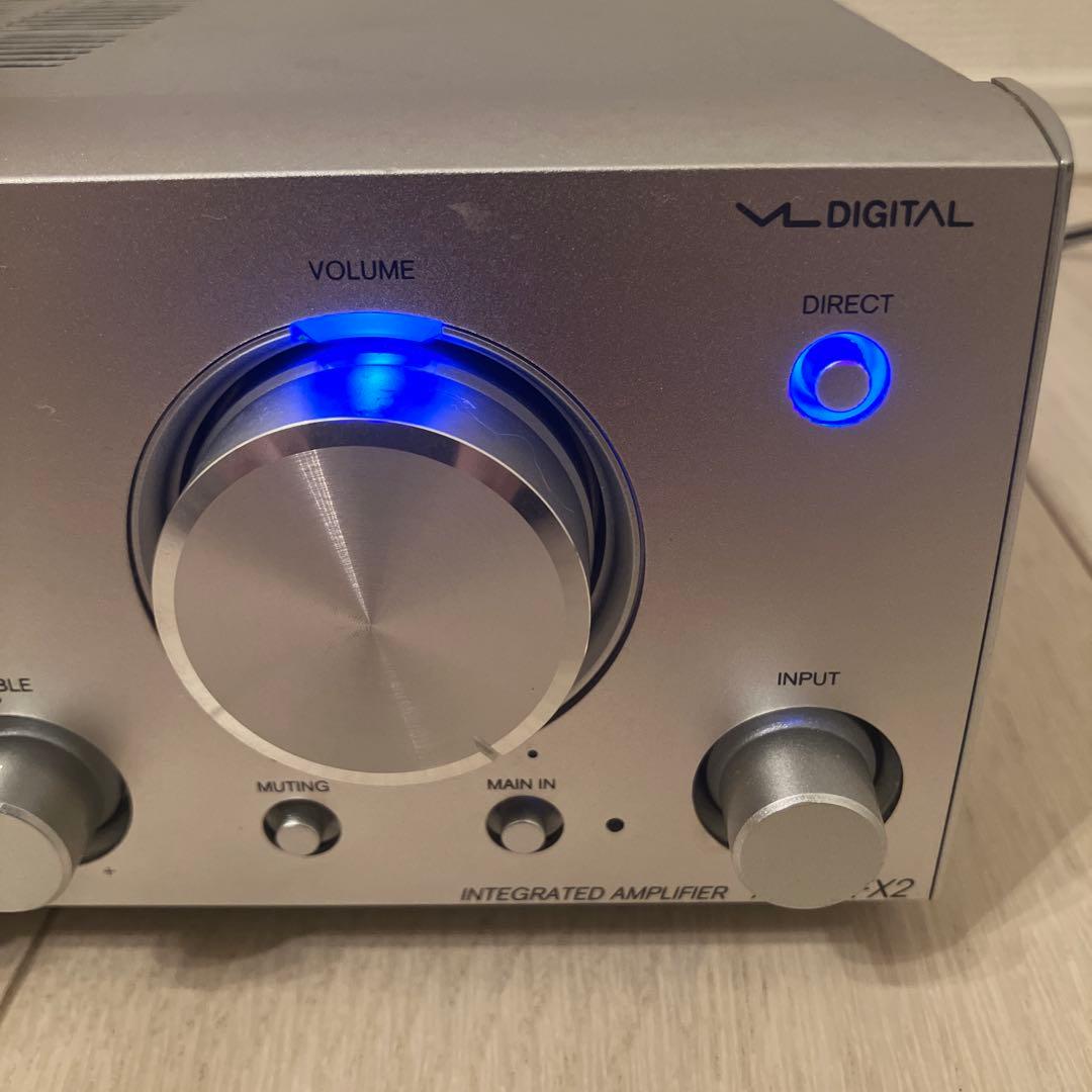 ONKYO オンキョー　a-905fx2 シルバーアンプ　　本体のみ