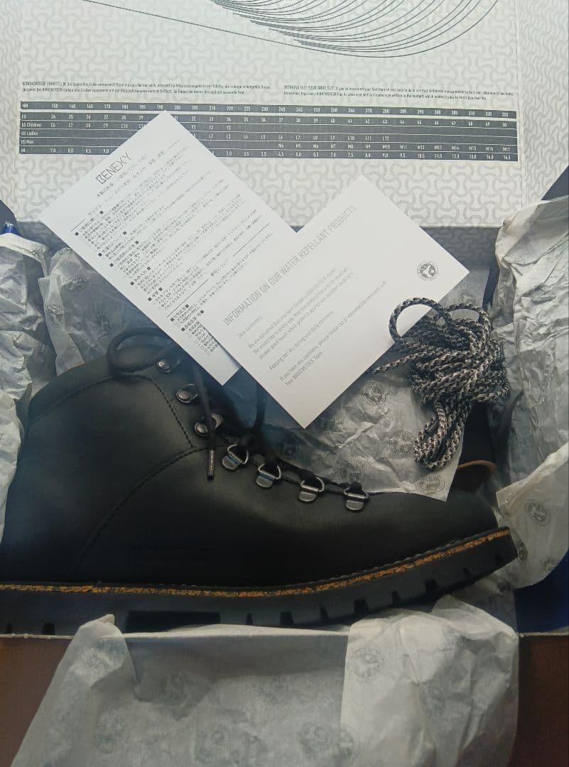 R*8様 新品ビルケンシュトックジャクソントレッキングブーツ40黒260