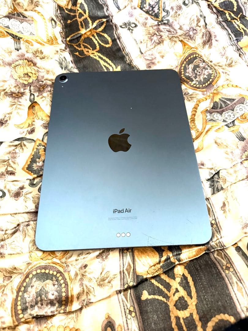 【即購入可】 iPad Air ブルー 第5世代 M1 64GB ケース付き