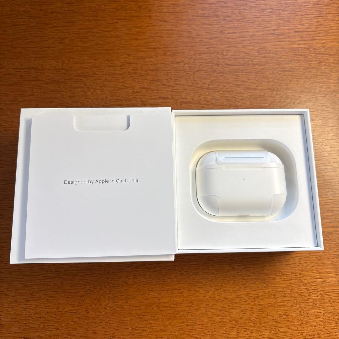【美品】Apple AirPods Pro2 MQD83J/A