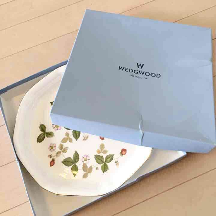 Sold out ☆【新品・未使用】　大皿　箱あり☆