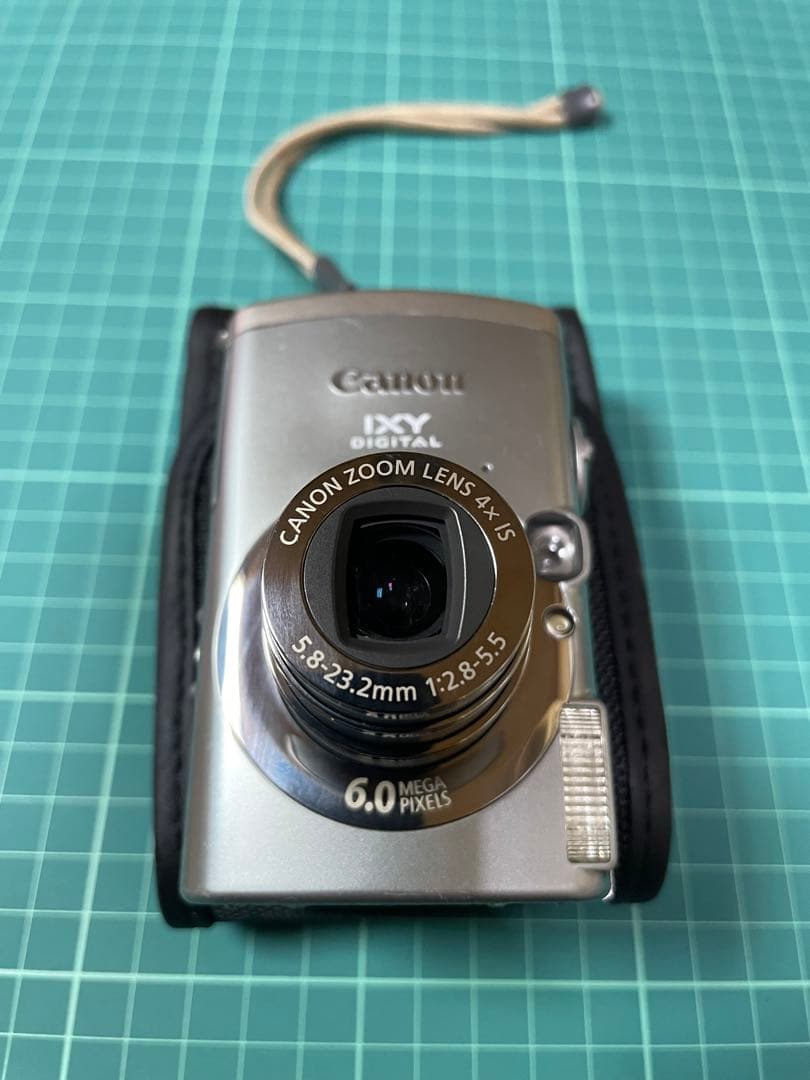 Canon IXY デジタル 800is ストラップ、布製ケース付属