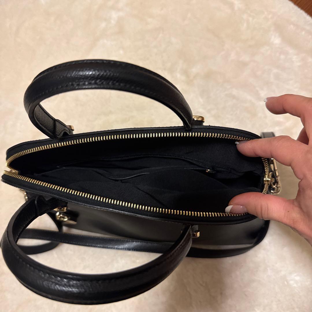 フルラ　パイパー　ブラック　美品