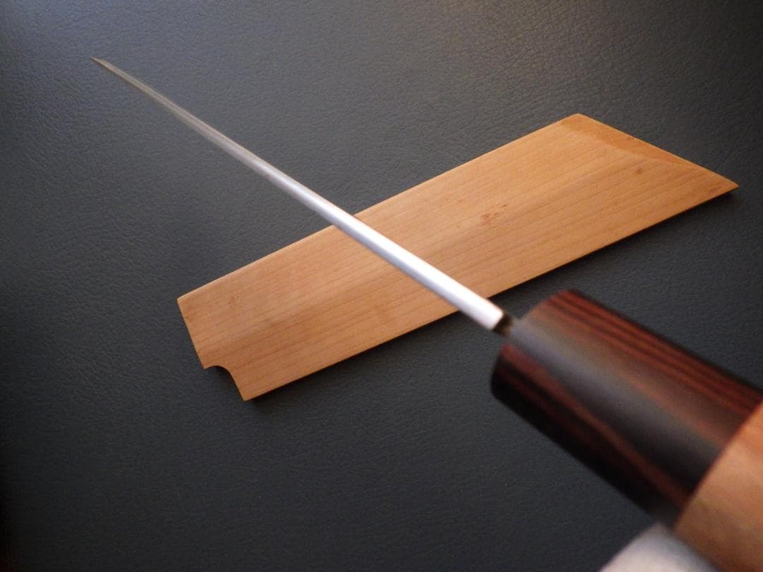 ゆ*ん様 ケンムキ包丁★白2鋼 185mmマチ 本鍛造・縞黒檀口輪柄★ 鞘付き