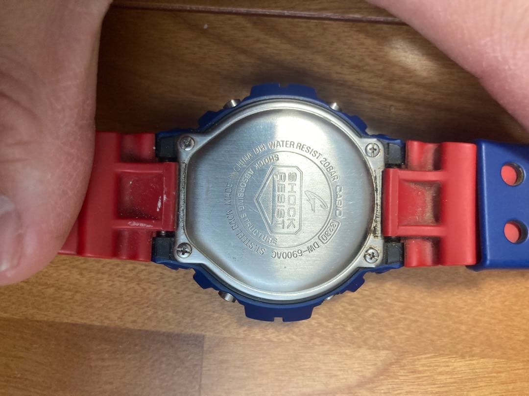 G-SHOCK 青/赤