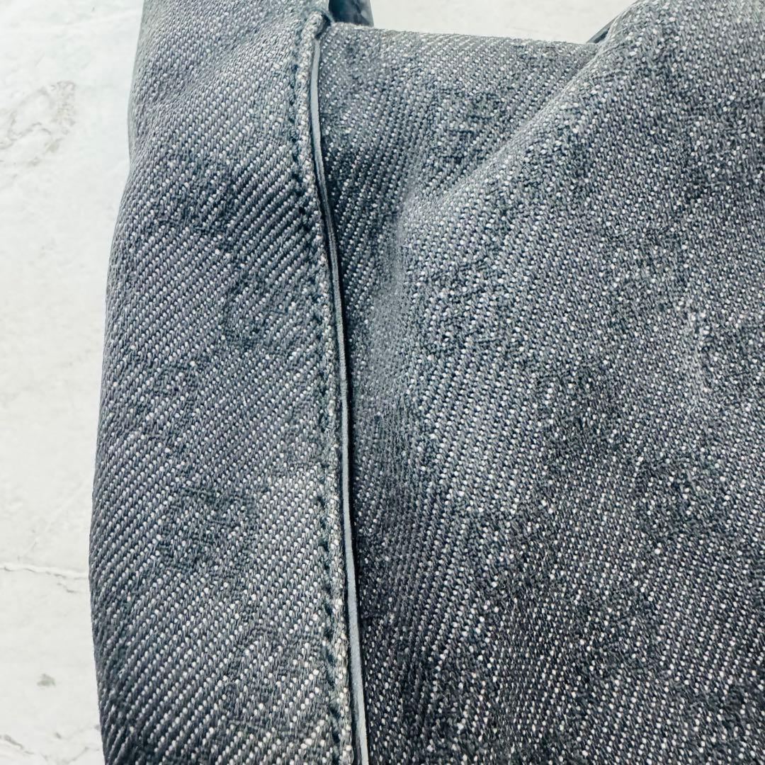 ✨GUCCI✨グッチ✨GG柄✨ダークグレー✨デニム地✨ハントバッグ✨