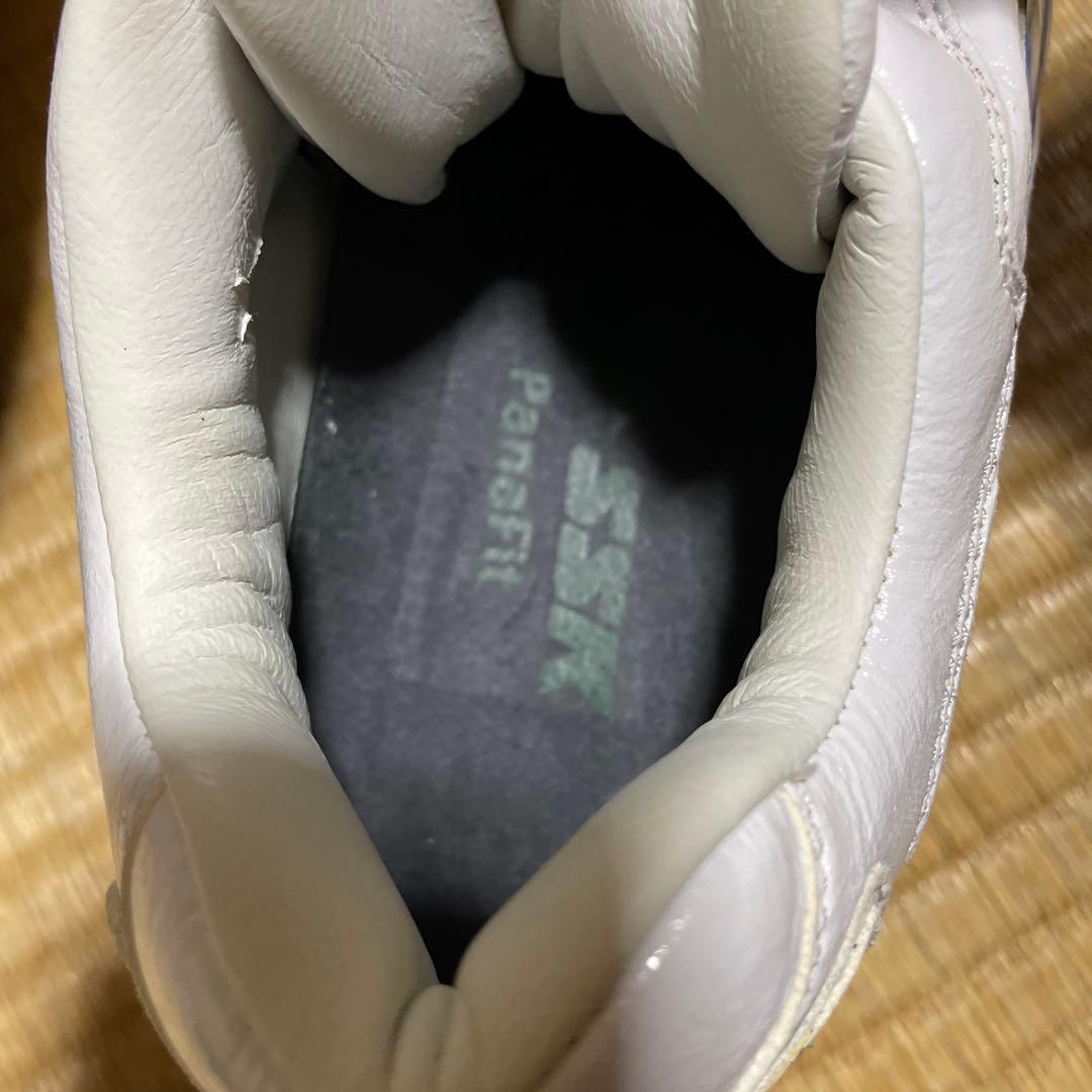 西武ライオンズ中村剛也選手サイン入りシューズ