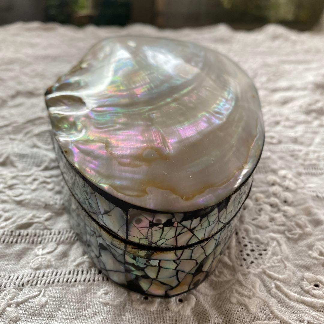 レア　螺鈿　宝石箱　小物入れ　置物　飾り物　綺麗　貝殻　キラキラ