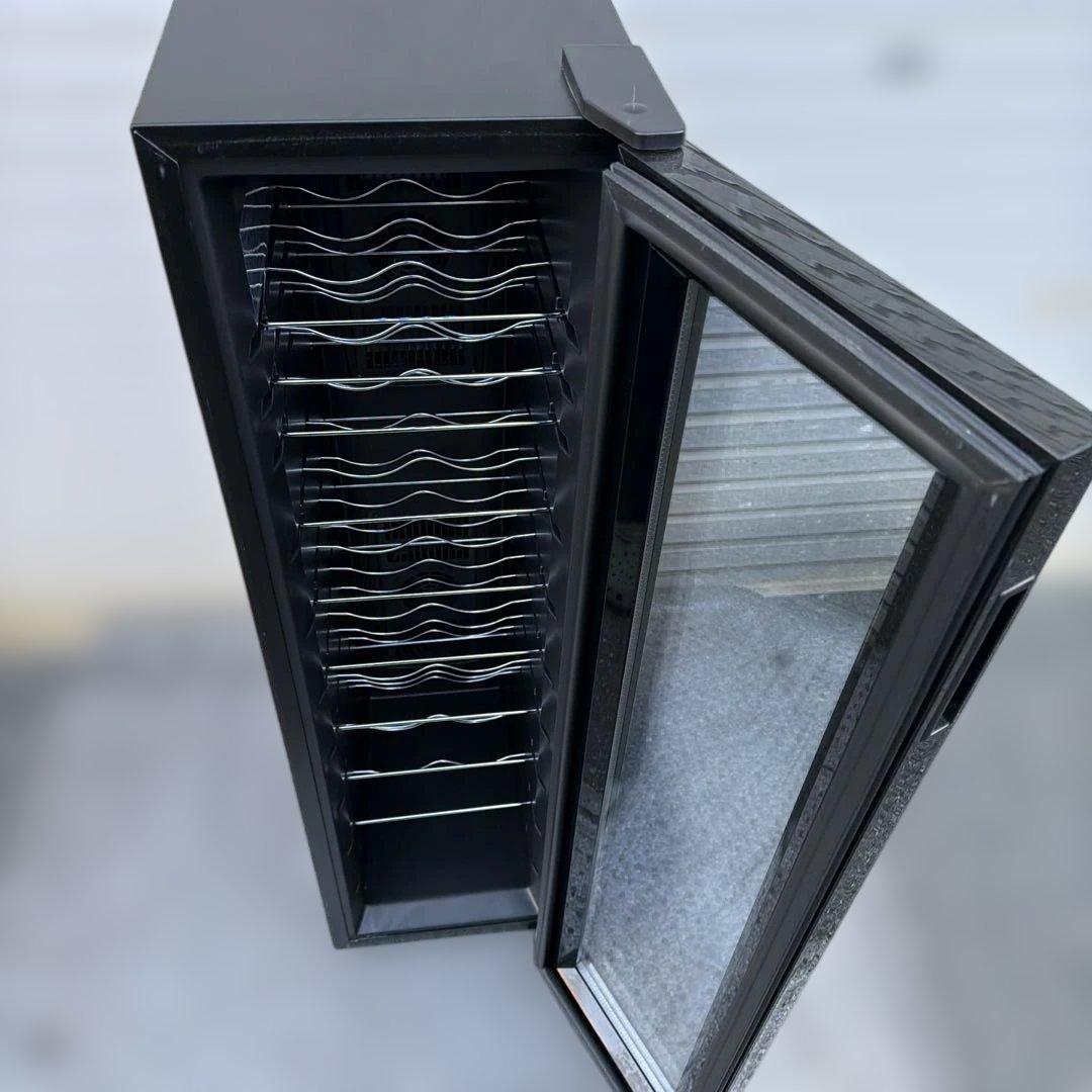 電子式ワインセラー ルフィエール LW-D18 18本収納 美品