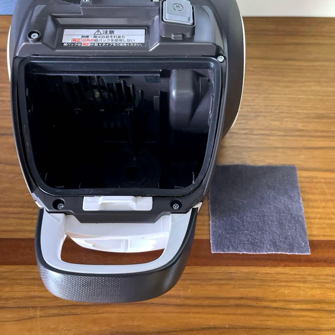 【2018年】美品 Panasonic 紙パック式掃除機 MCPKL19AJ-W