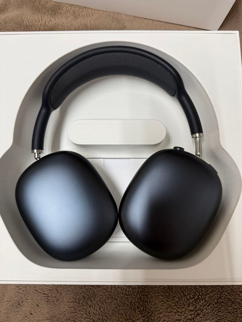Apple AirPods Max midnight Smart Case付き