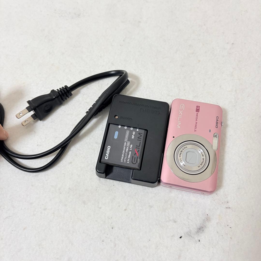 CASIO EX-Z85 ピンク コンパクトデジタルカメラ 純正電池