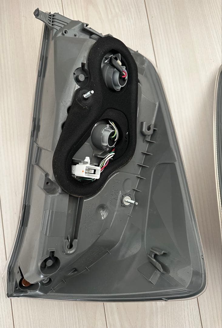 プリウス30テールランプ