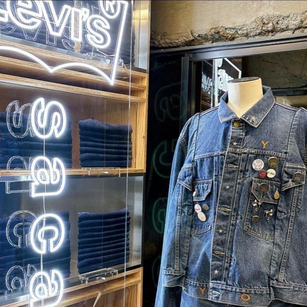 Levi’s sacai ピンズ 3種セット リーバイス サカイ ゴールド