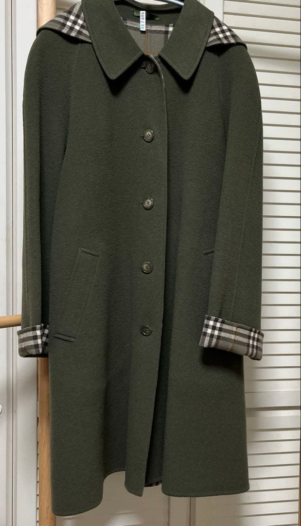 Burberry リバー仕立て　ウールコート