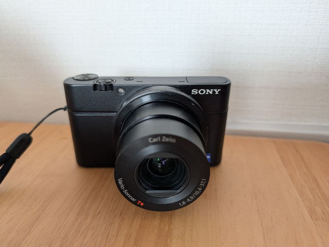 デジカメSONY Cyber shot DSC-RX100