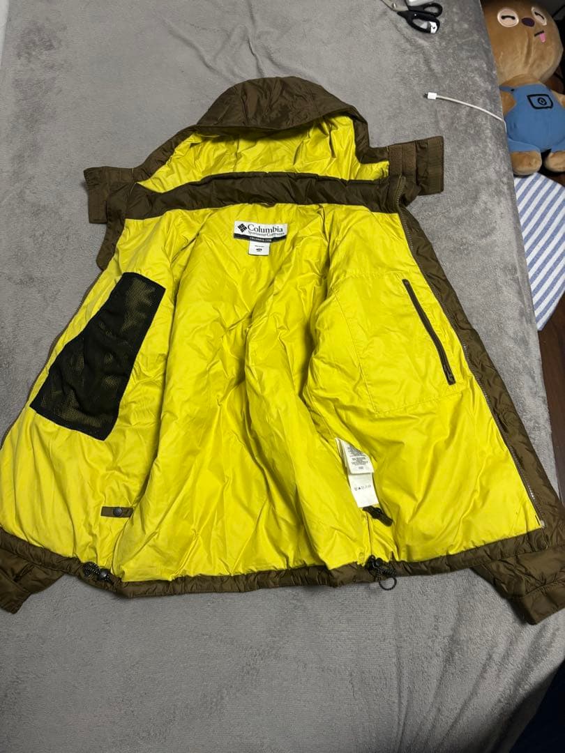 Columbia ダウンジャケット　キルティング　puffer ダイヤモンド