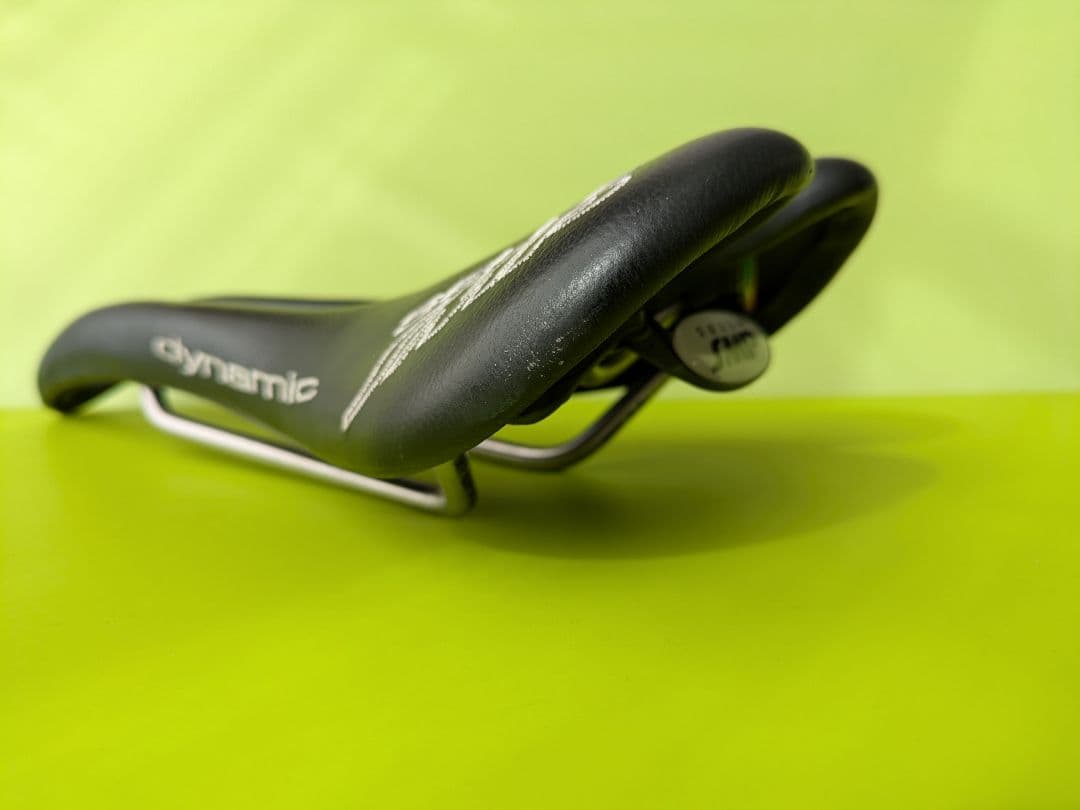 Selle SMP DYNAMIC サドル
