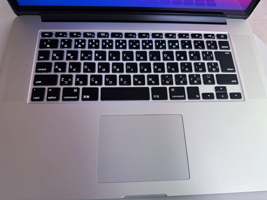 新品アダプタ付き MacbBook Pro 15インチ Mid 2014