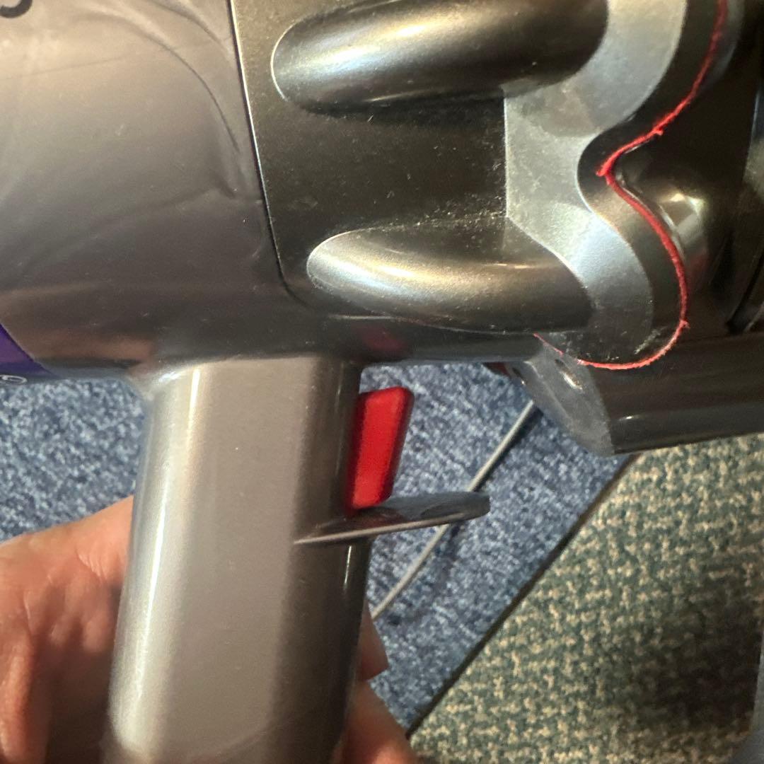 Dyson V10 SV12 動作品　エコ46分　フロアドック付き