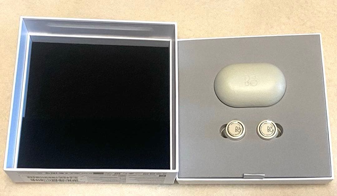 Bang&Olufsen Beoplay E8 3rdイヤホン　ゴールド