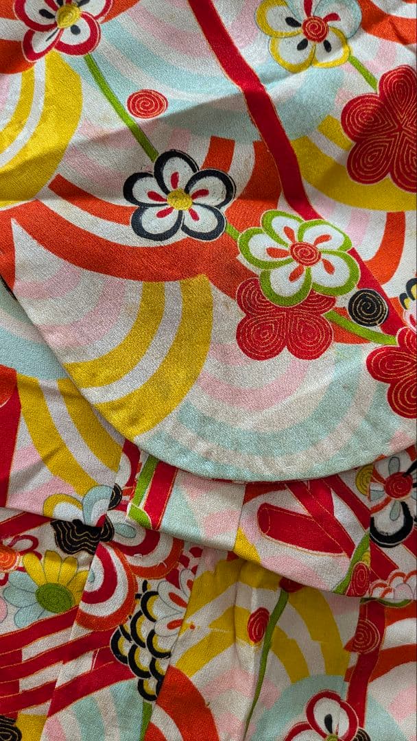 7歳　レトロ正絹白青海波菊　七五三　お着物・作り帯セット　アンティーク