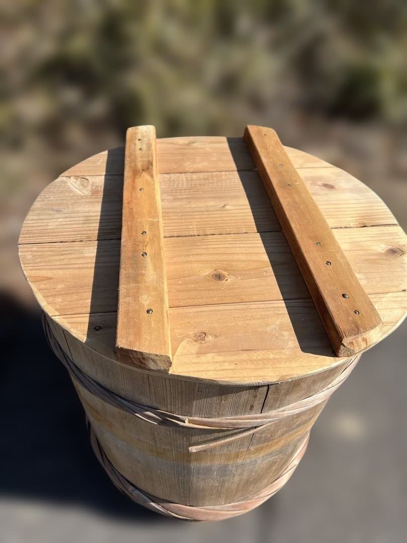 漬物樽　木製　蓋付き③