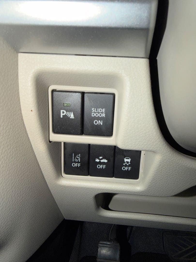 平成30年スズキ スペーシアHYBRID 車検　9年／1 月