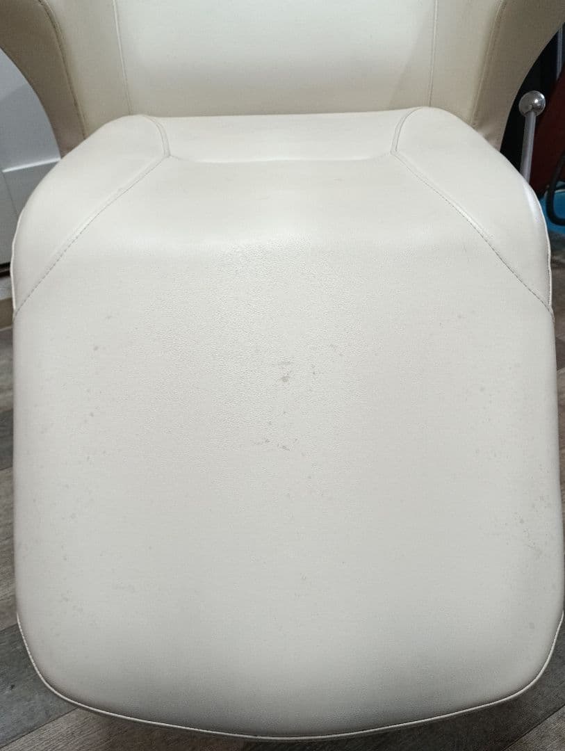 タカラベルモント D.suite レッグレスト②