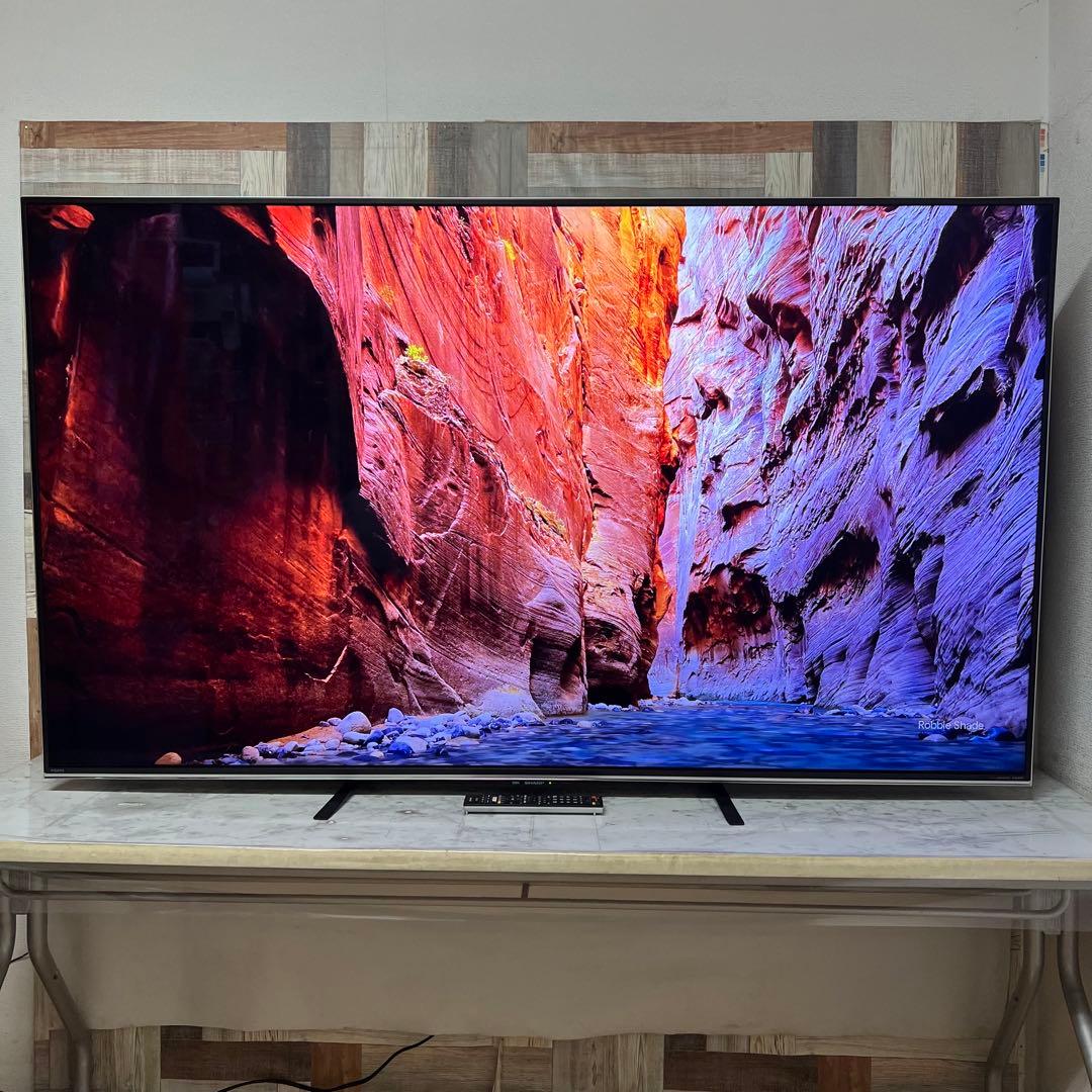 即日受渡❣️全国送料込シャープ70型4K液晶テレビ　ユーチューブ、ネトフリ視聴可